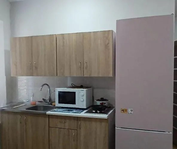 3 квартиры на площади веры холодной 1 Apartmán