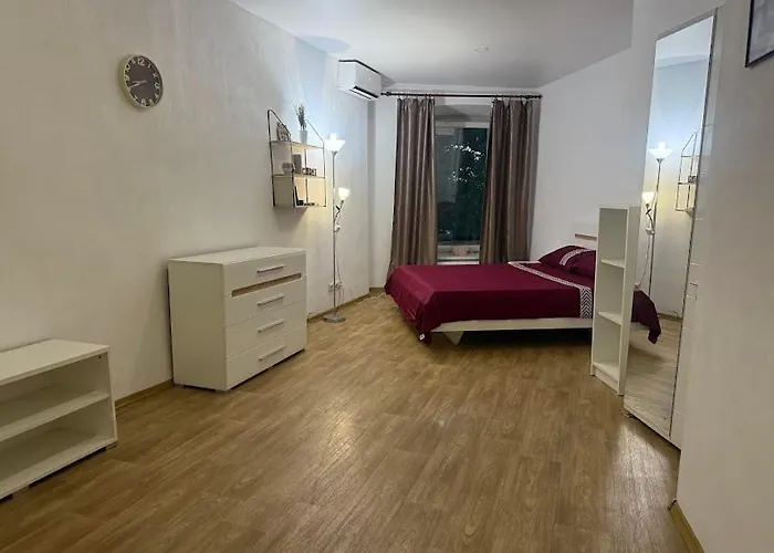 Apartment 3 квартиры на площади веры холодной 1 Odesa