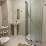 3 квартиры на площади веры холодной 1 *